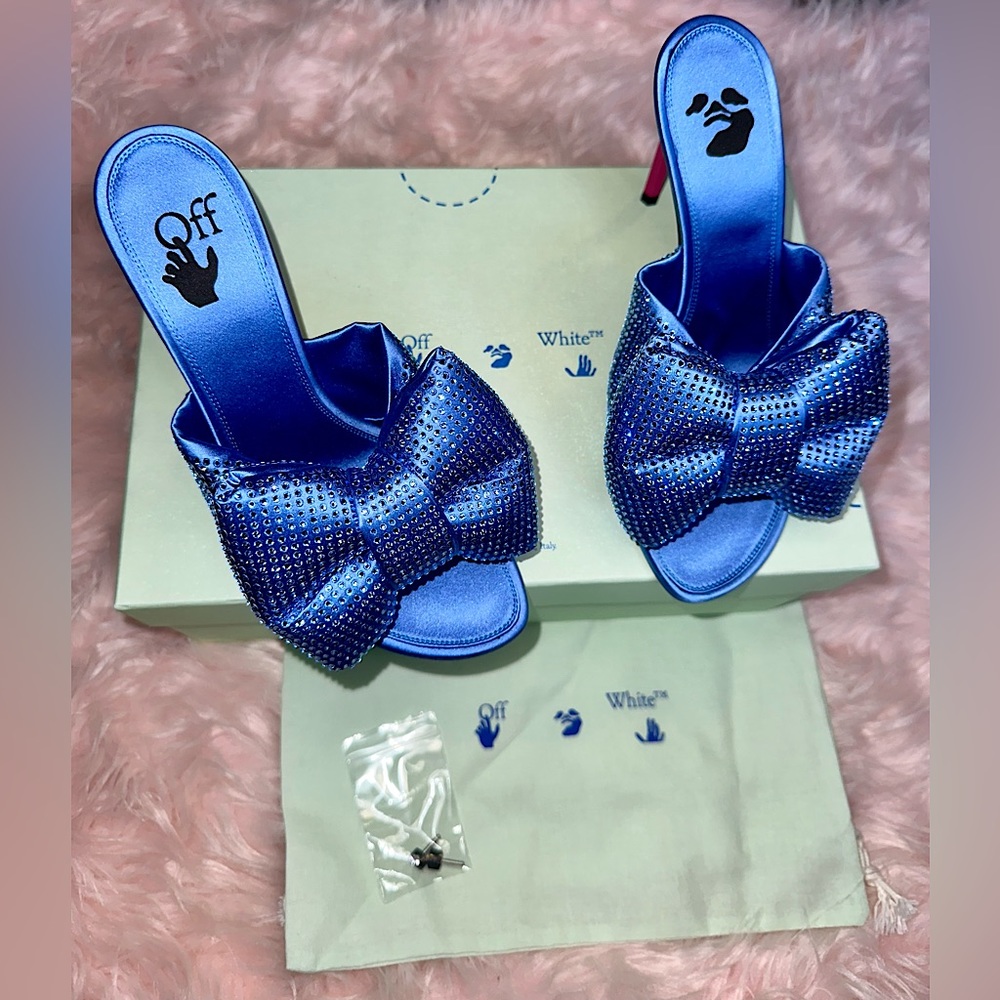 ❌SOLD❌ OFF-WHITE Allen Heel Crystal Embellished Bow Top Sandal (Women)